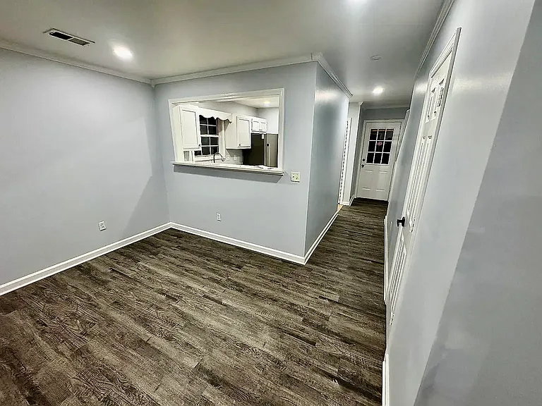 39 Huntsfield Dr — Photo 6