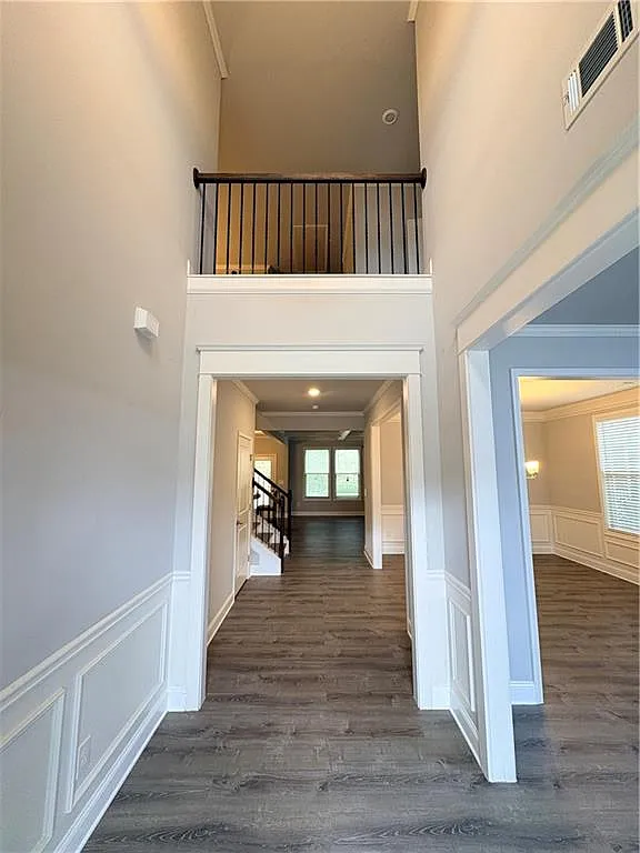 4 bed, 2.5 bath, 2974 sqft, $2,800 — Photo 4