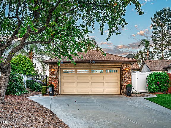 2nd image of 14678 Loyola Pl