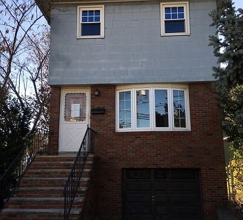2nd image of 21 Crystal St