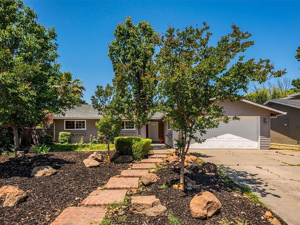 1st image of 4843 Willowbrook Dr