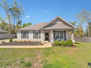 6073 Twenty One Oaks Dr, Pensacola, FL 32526