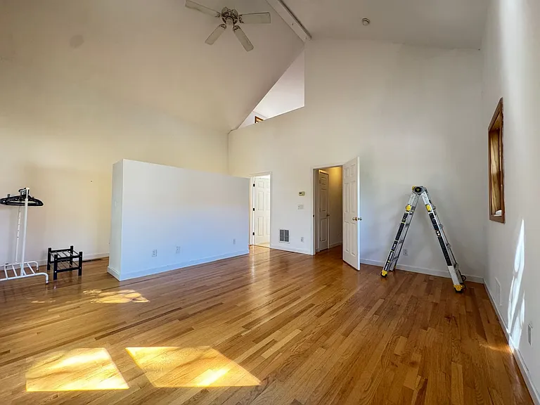 23 Edwards St — Photo 7