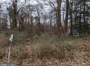 San Pedro Dr, Colonial Beach, VA 22443