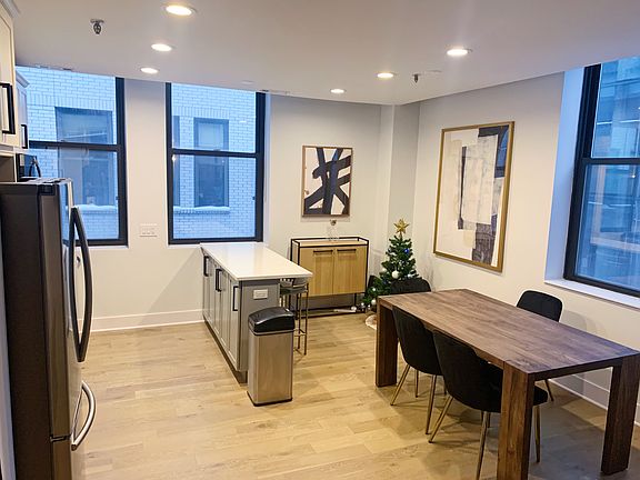 5th image of 680 S Federal St APT 808