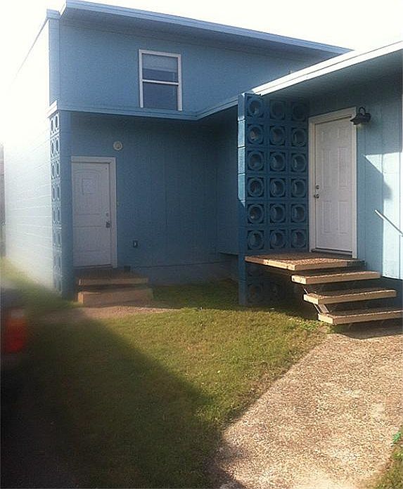 1st image of 1517 Bayou Homes Dr