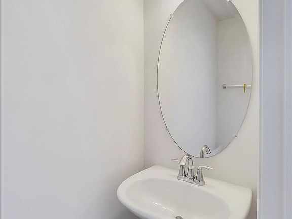 3rd image of 4706 Wineleaf Ln