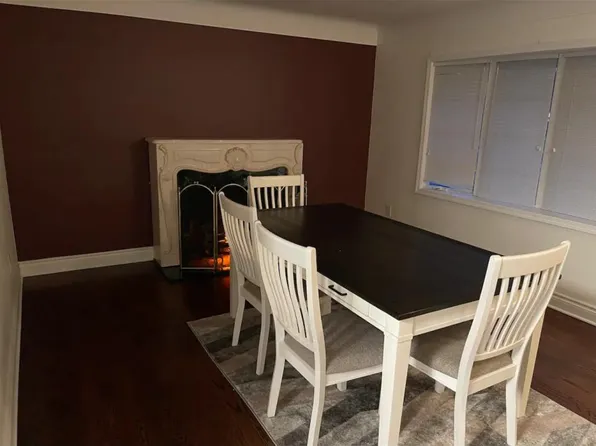 6842 Chirrewa St, Westland, MI 48185