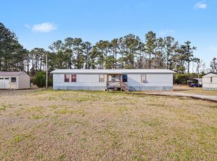 1212 Kingcrest Dr., Loris, SC 29569