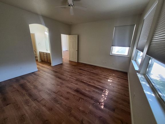 5th image of 1267 Quail Run Dr