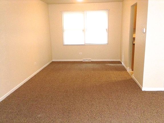 5th image of 6023 Aspen Ln