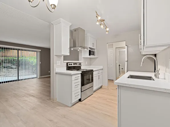 89th Building, 2015 NE 89th St APT 104, Seattle, WA 98115