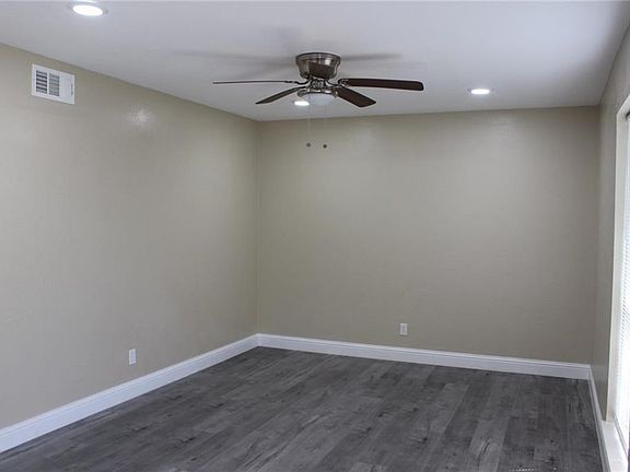 5th image of 4101 Upland Way