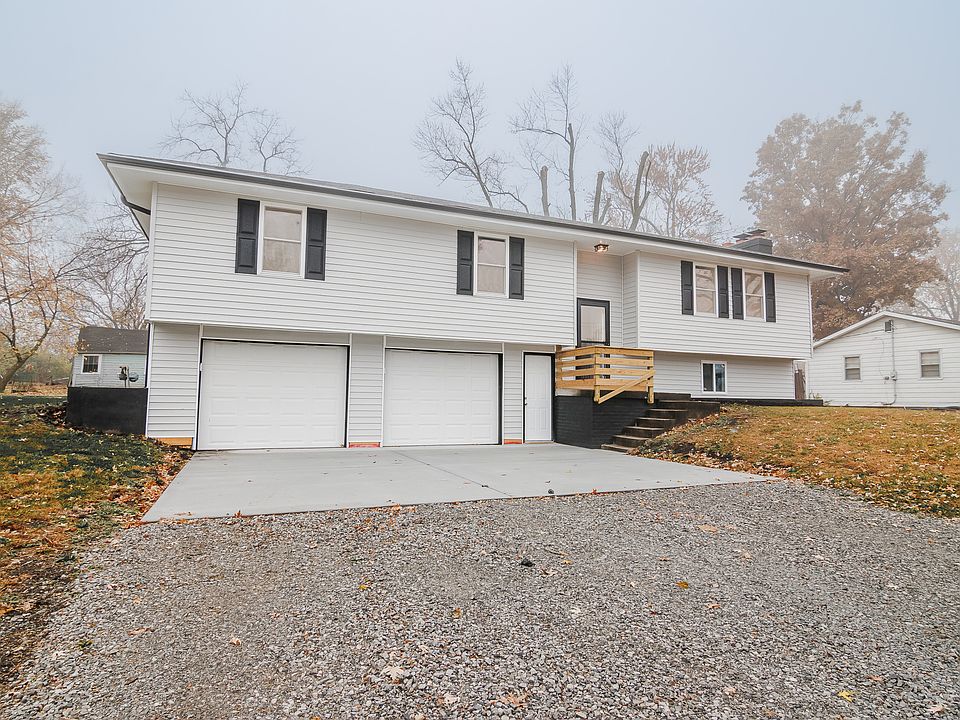 1st image of 607 N West St