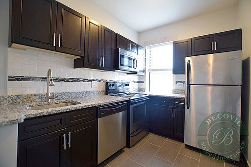 2nd image of 3639 W Dickens Ave #1A