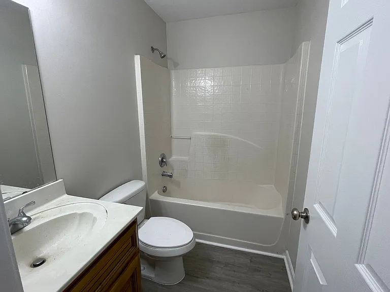1708 Underwood St — Photo 10