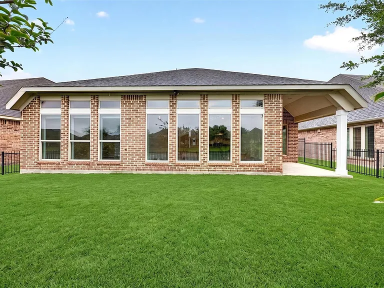26303 Serenity Oaks Dr — Photo 39