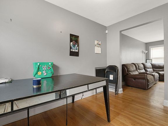 4th image of 1028 Bellwood Ave APT E