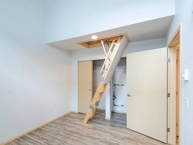 Washington Court Residential — Photo 30