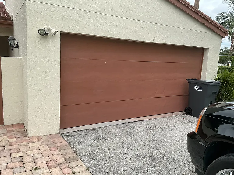 6401 Pelican Dr — Photo 2