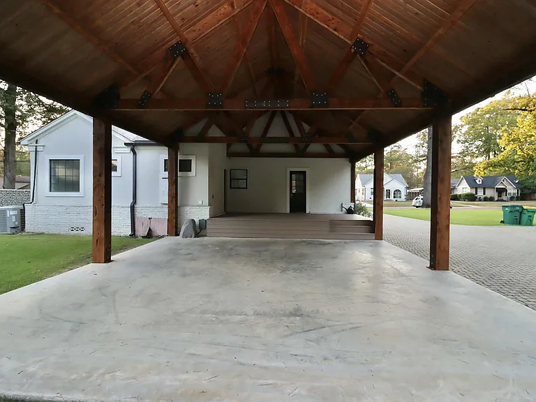 3302 Olive St — Photo 3