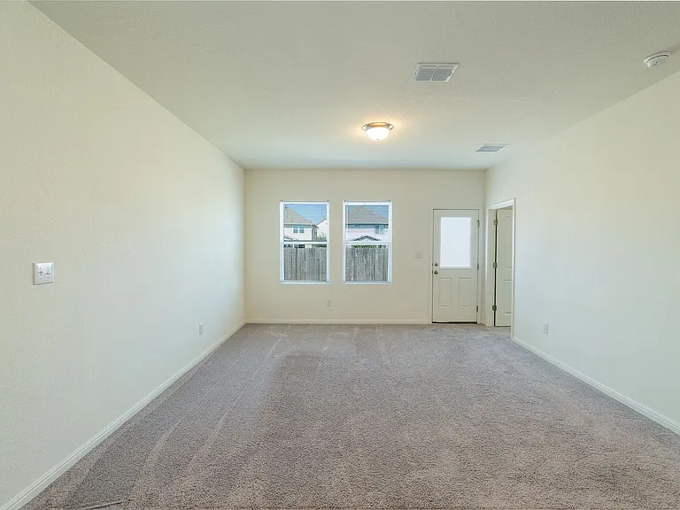 402 Gemsbok Rd — Photo 8
