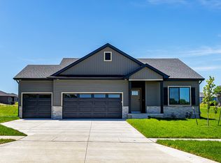 4003 SE 30th St, Ankeny, IA 50021