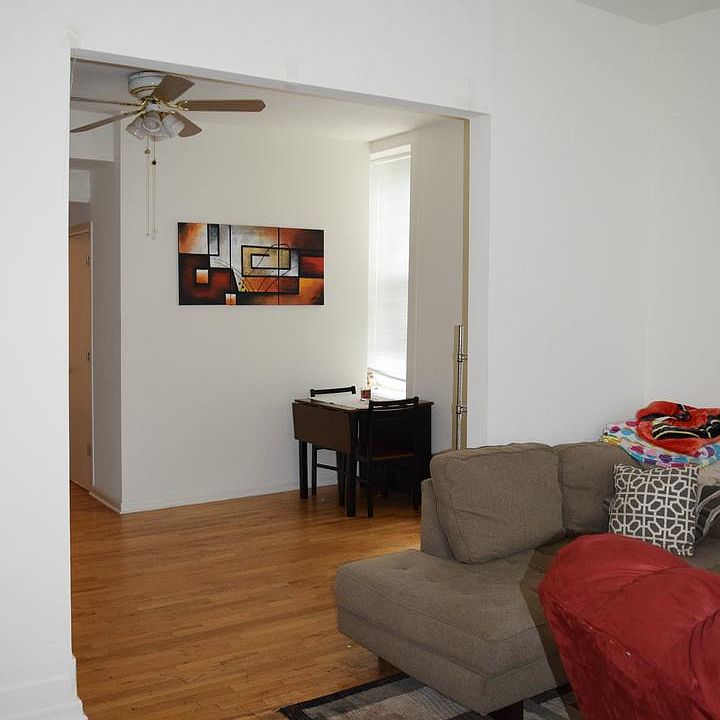 1st image of 923 N Noble St #1FF
