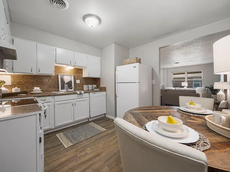 The Park @12Twenty - Save $200 OFF Move-In Costs! Apply Today! — Photo 32