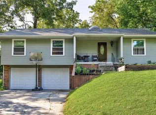 219 Briar Ln, Kansas City, MO 64119