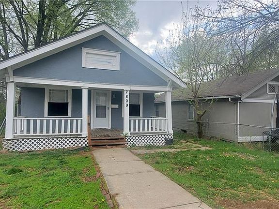 2nd image of 2809 Monroe Ave