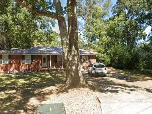 1004 Southland Dr, Dothan, AL 36301