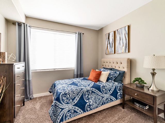 2nd Bedroom