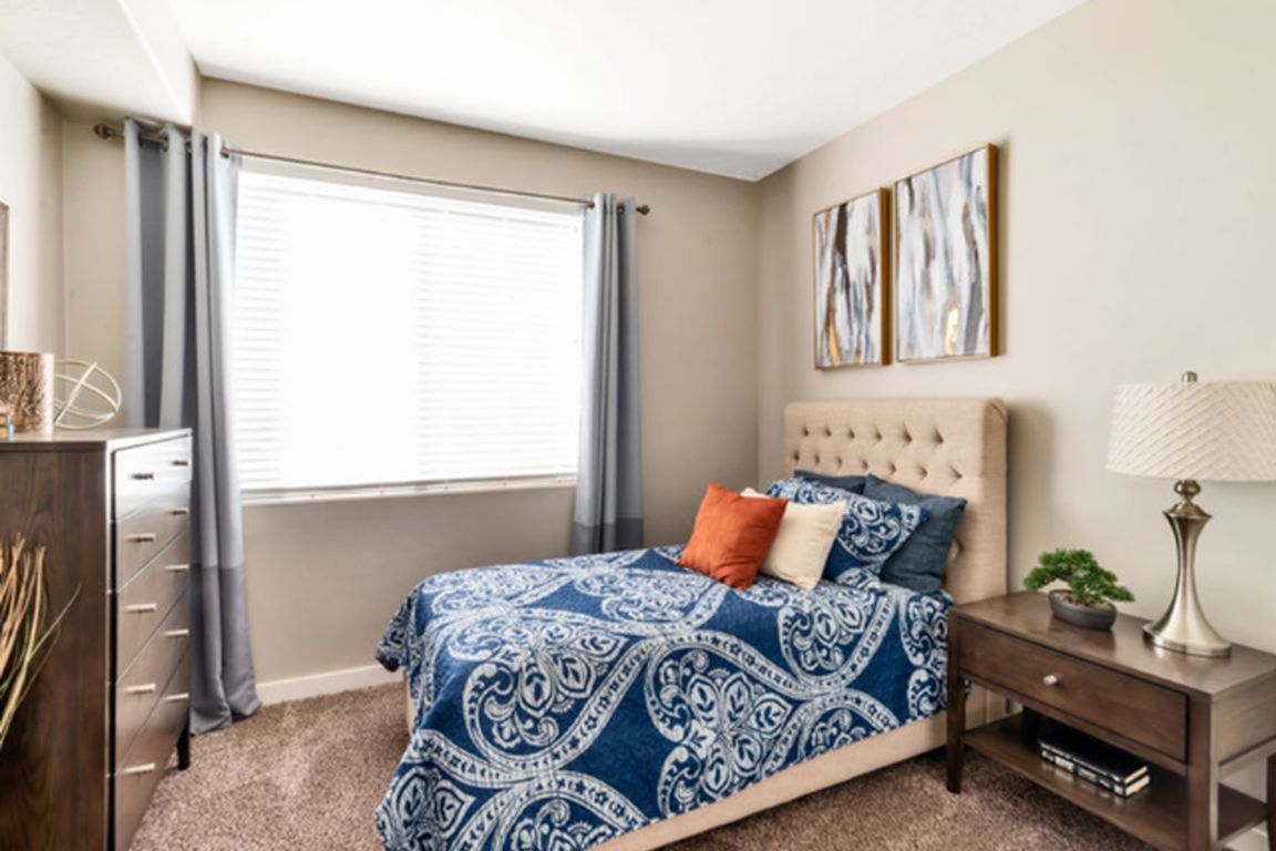 2nd Bedroom