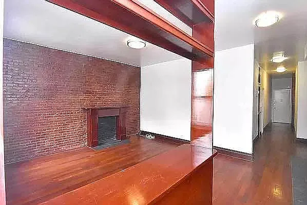 Rented by Compass | media 14