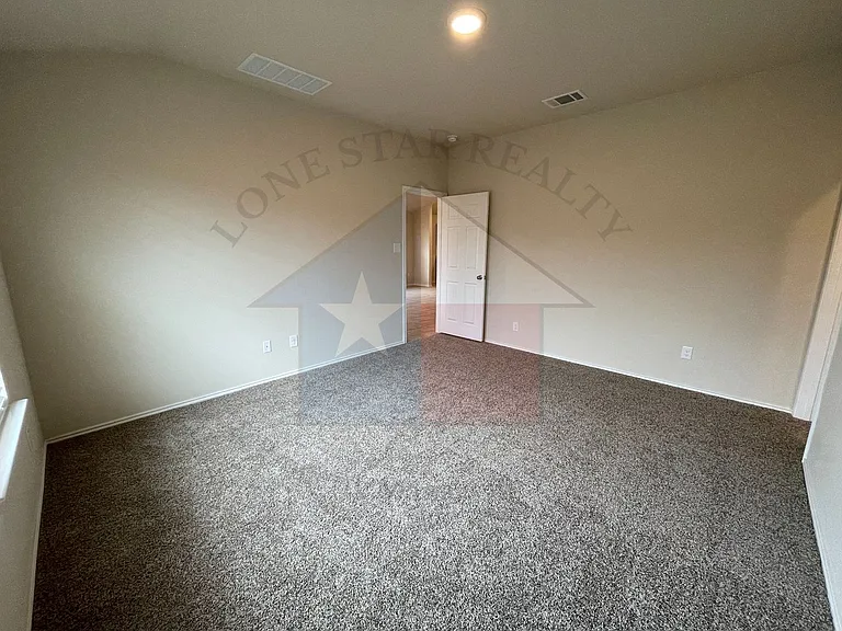 9601 Murandy Dr — Photo 13
