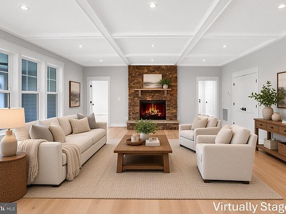 5th image of 17655 Bates Dr
