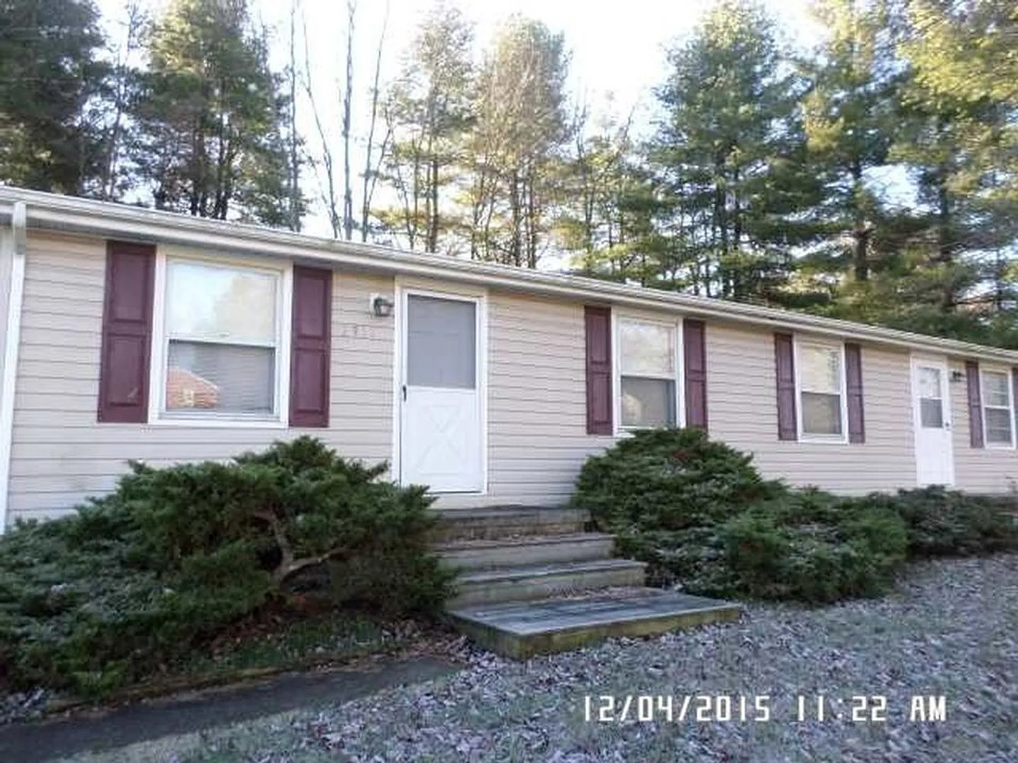 2 Bedroom 1 bath Duplex — Photo 2