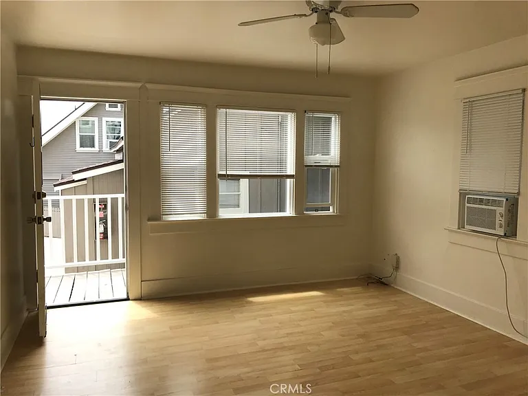 206 S Guadalupe Ave #A — Photo 4