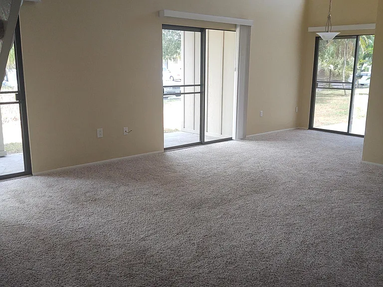 2208 Bahia Vista St #F1 — Photo 10