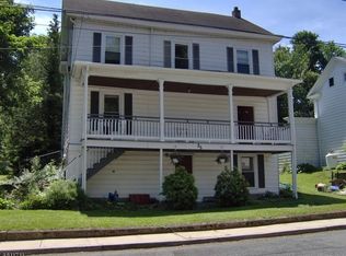 35 Wells Ave, Hampton, NJ 08827