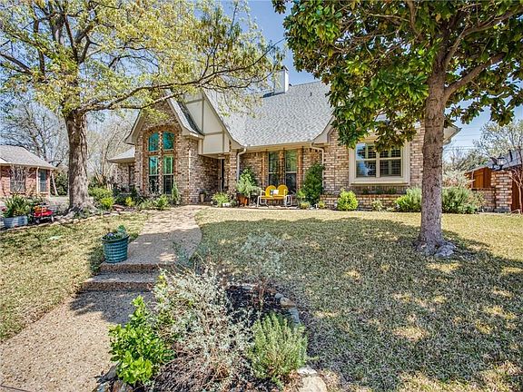 5th image of 116 Sunny Crest Dr