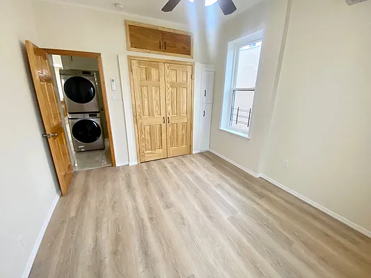 Rented by Dwell Residential Inc | media 14