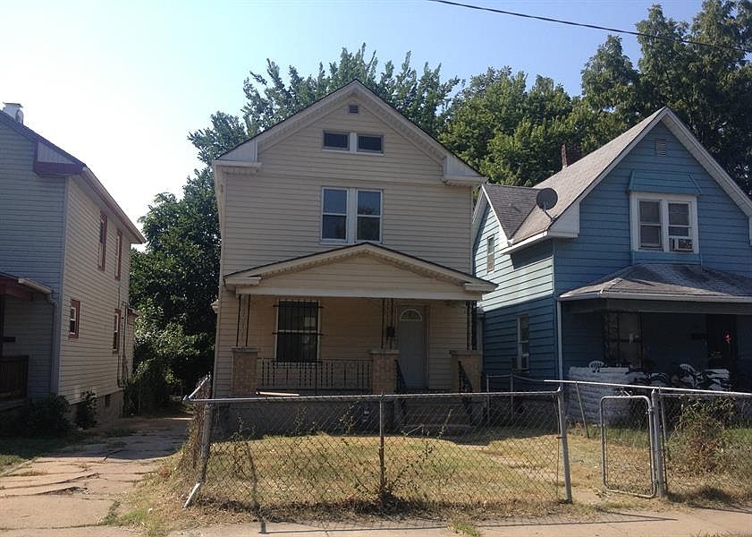 1st image of 3519 E 28th St