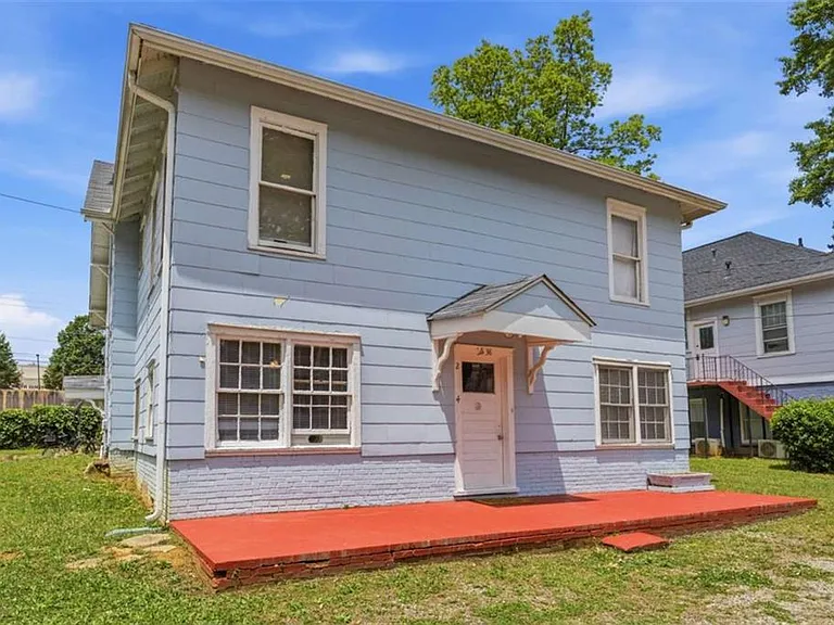 3638 E Main St #4 — Photo 4