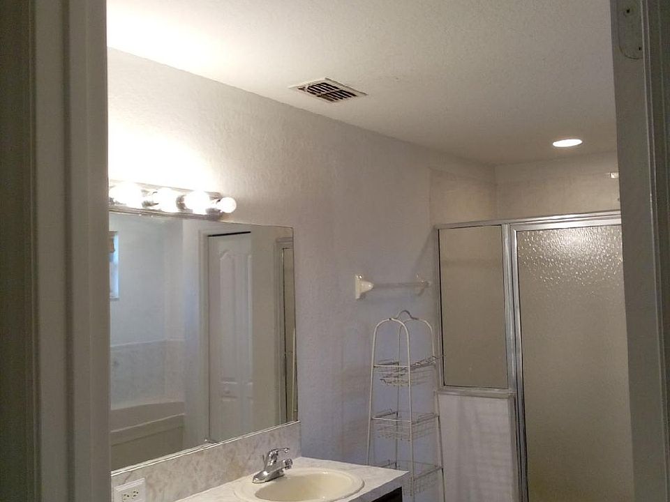 1st image of 1802 Manitoba Ct