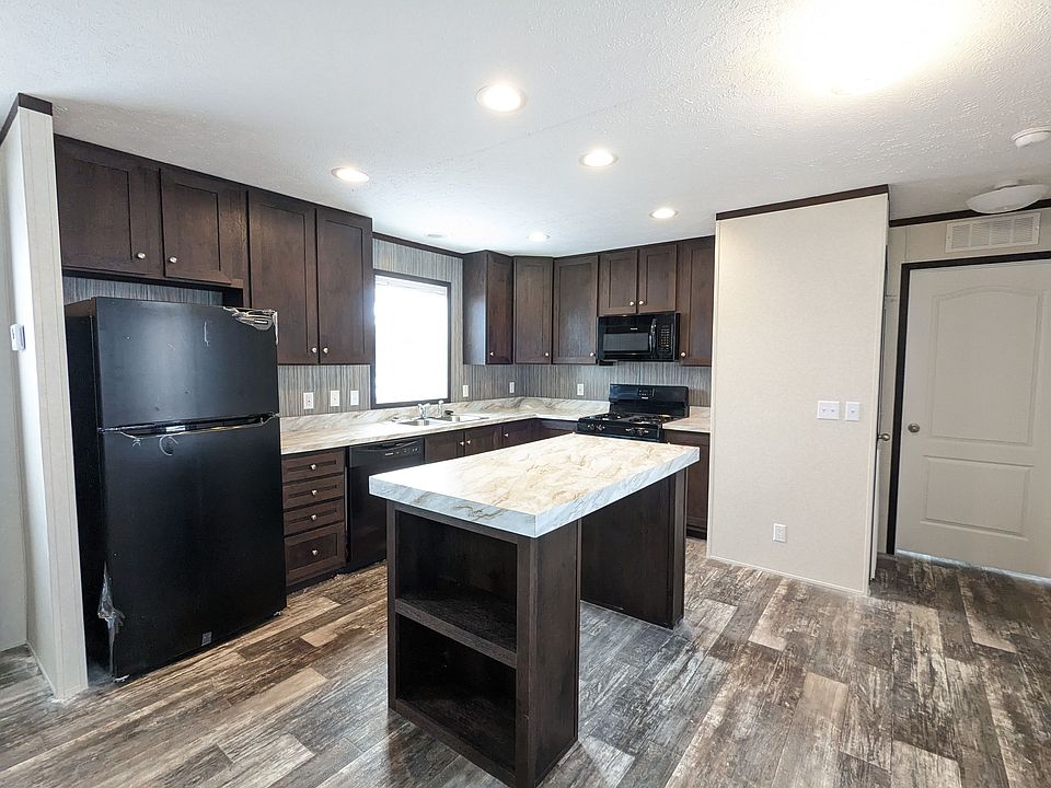 1st image of 815 Alaska St #815