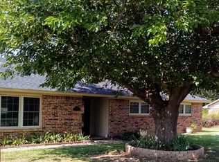 1325 Andy St, Altus, OK 73521