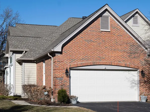 2060 Norwich Ct, Glenview, IL 60026
