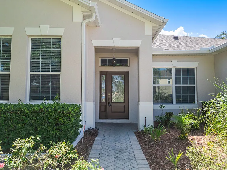 1904 Candlenut Cir — Photo 3